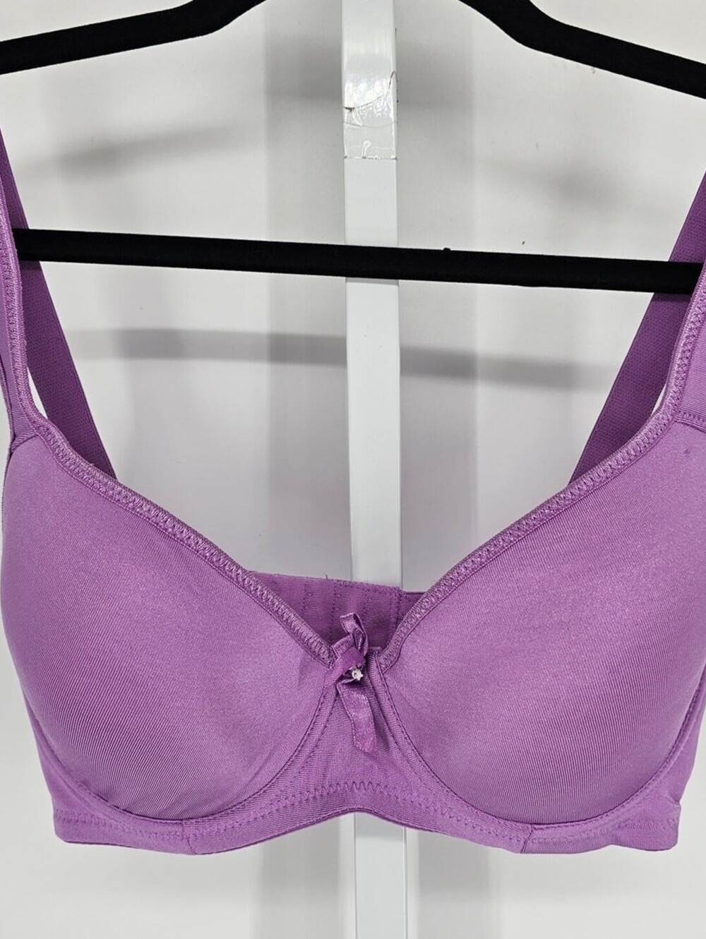 Vintage 1990s Angelina Womens Sz 34D Classic :Lightly Lined T Shirt Bra Purple